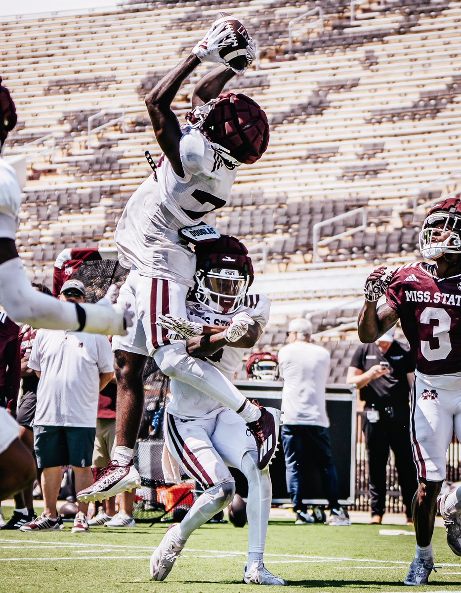 𝙋𝙡𝙖𝙮 𝙩𝙝𝙚 𝙣𝙚𝙭𝙩 𝙥𝙡𝙖𝙮 

#SHOWTIME | #HailState