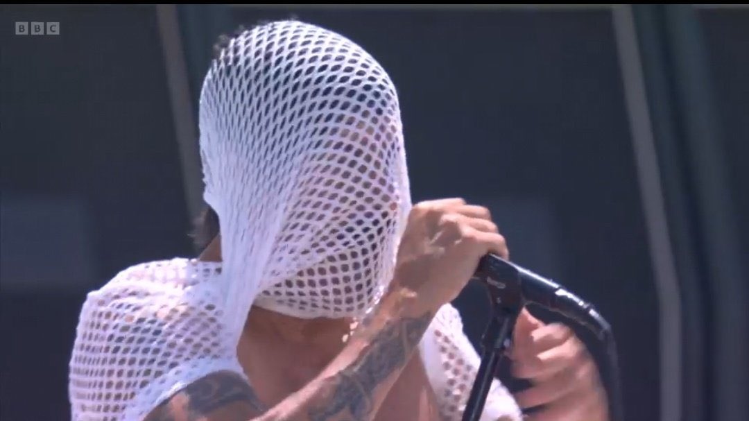 FreakingFrench's tweet image. La mangue au rayon fruits et légumes du Franprix