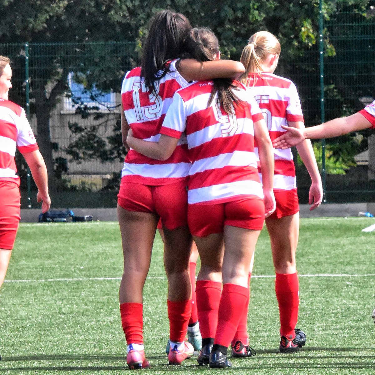 🥰 A 𝐠𝐨𝐚𝐥𝐬𝐜𝐨𝐫𝐢𝐧𝐠 start to the new campaign for <a href="/niamhnaysmithh/">Niamh Naysmith</a> &amp; Saff this afternoon 

Well done girls! 🌹