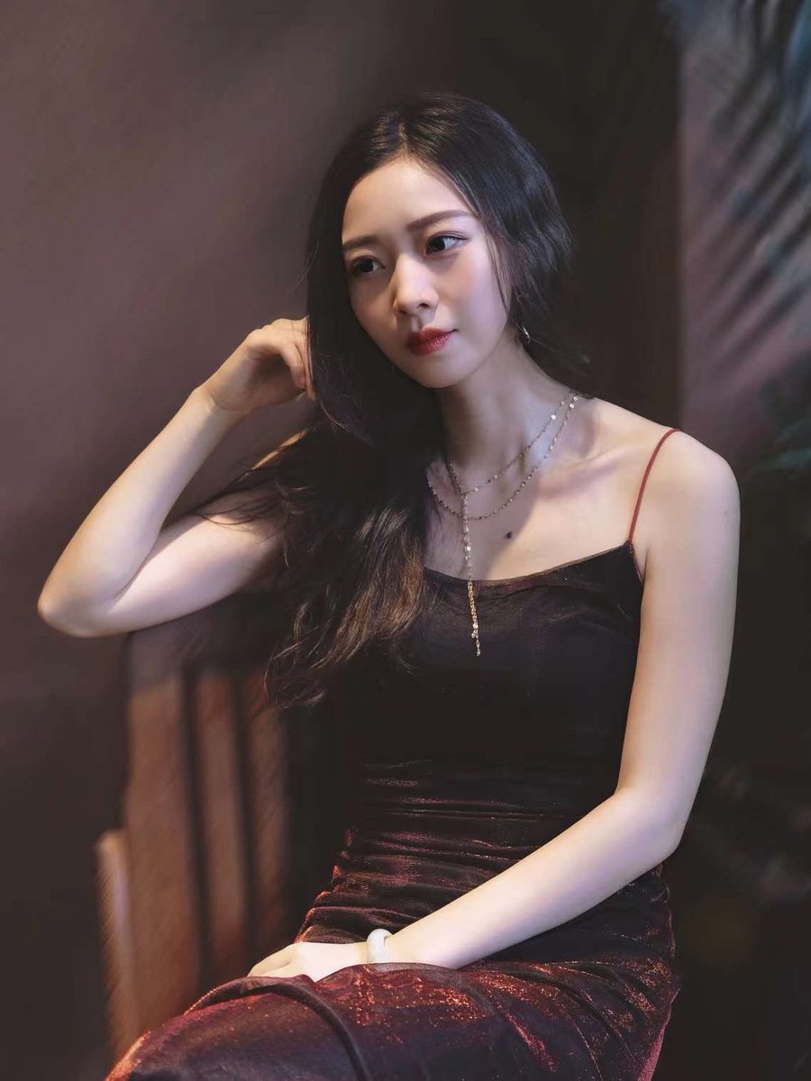 bust19944's tweet photo. 女A新图 https://t.co/XRvQitkFMm