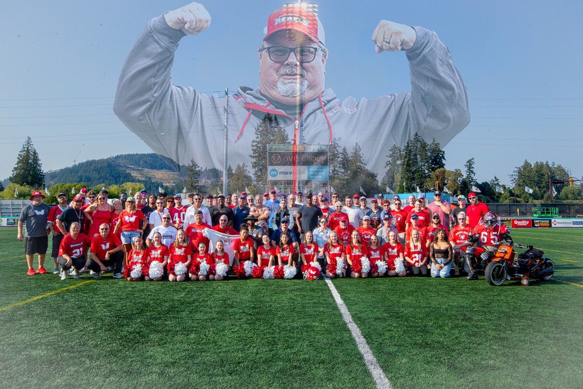 RebelsWestshore's tweet photo. Thank you to all our Alumni and fans who came out to support the Westshore Rebels and to be there for our halftime tribute to Roger Wade. Unfortunately we came up a little short but it was a great game and Roger was there in spirit ♥️ #RebelUp #RW52 https://t.co/8m59OhyCfh