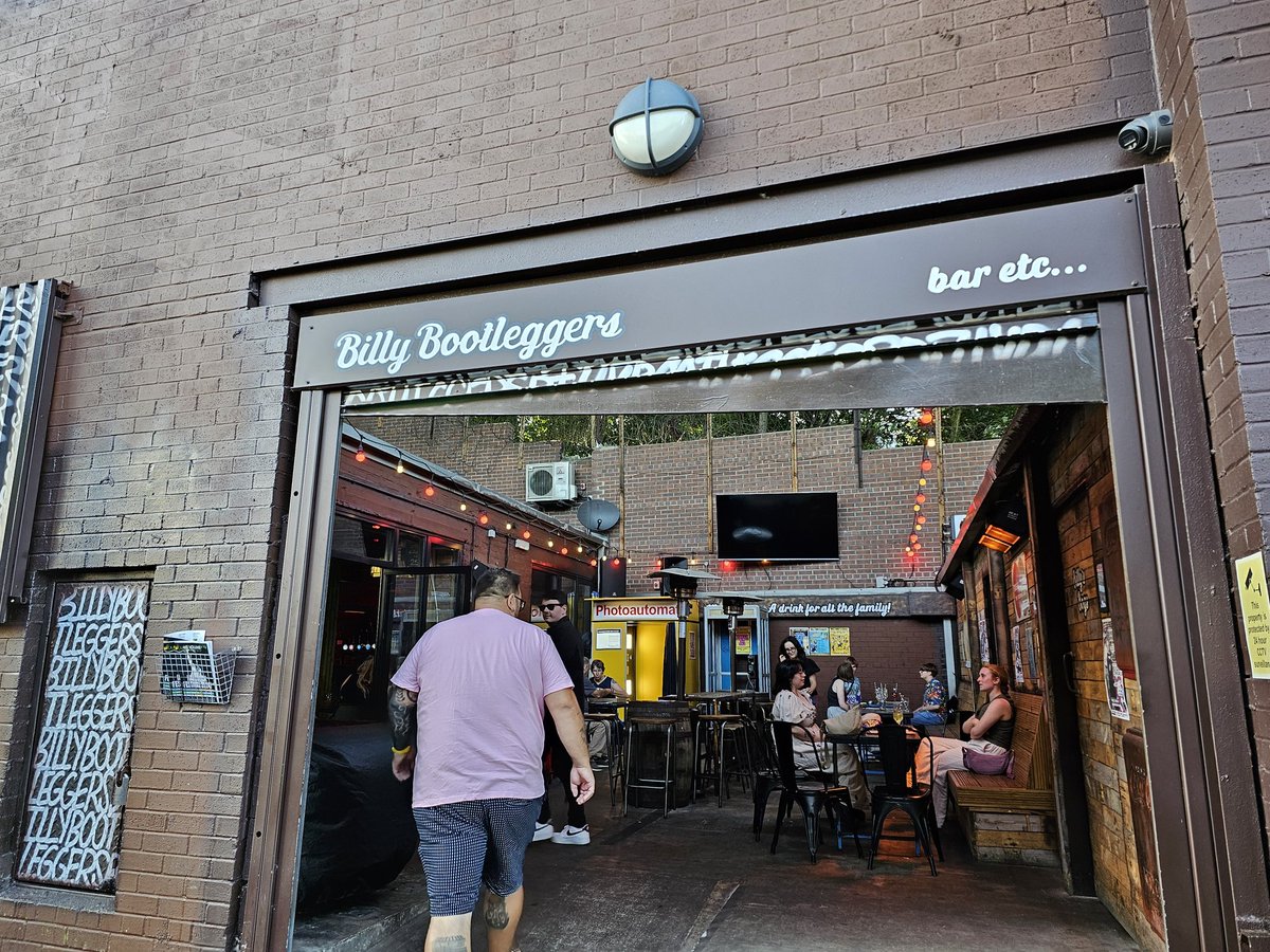 NEWCASTLECITYU1's tweet image. Welcome to bar 296 BILLY BOOTLEGGERS IS BACK.  WELCOME FORMER ARCH 22 #ALLTHEBARS