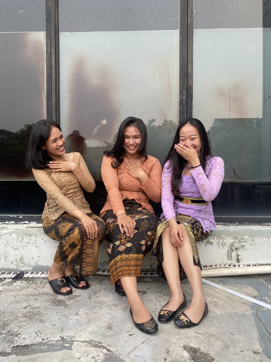 vepyyyy's tweet photo. mengabadikan hari kebaya😍 https://t.co/PlVscfkUbX