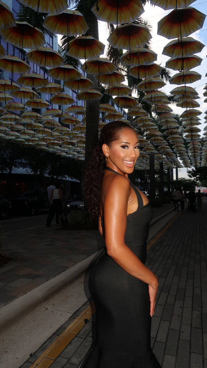 Baby you should know this, I ain’t going.