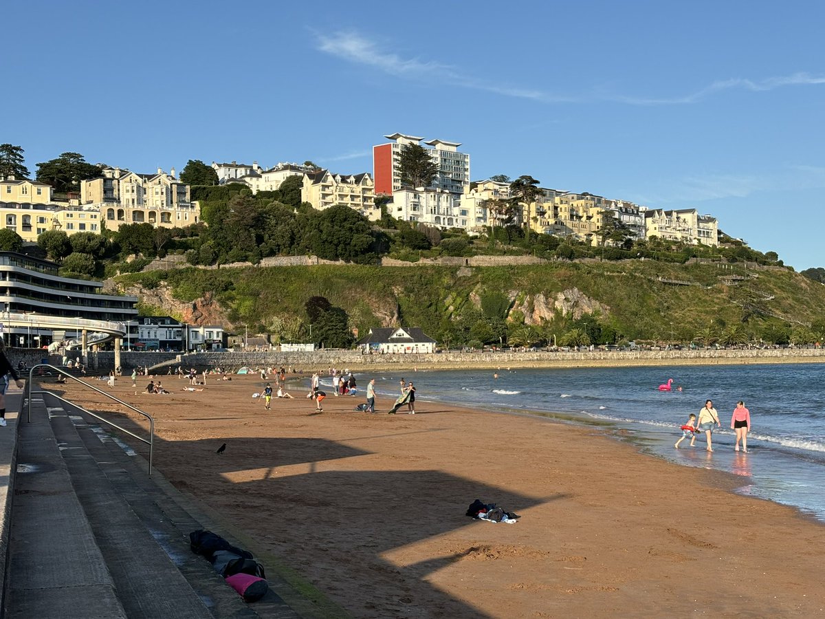 At last the sun shines on the English Riviera 
#naturallyinspiring  #torbaystory
