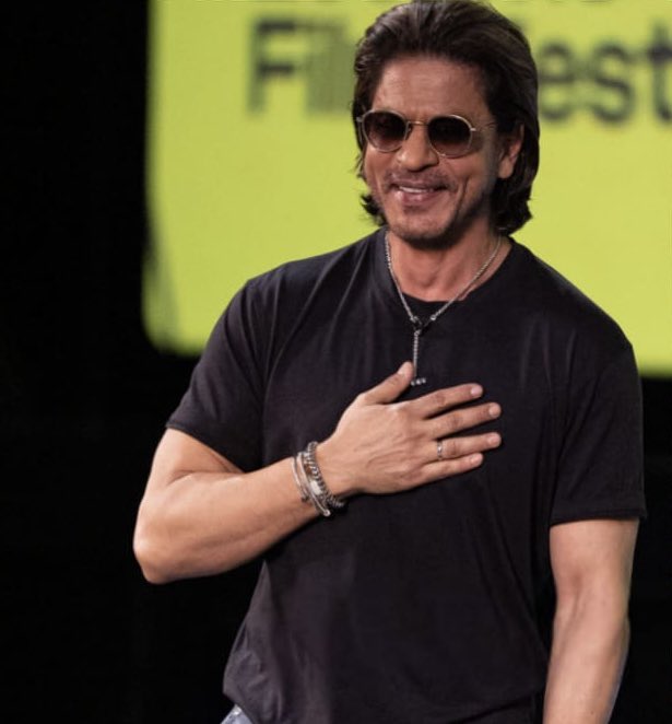 MonikaBeing's tweet image. In conversation with #ShahRukhKhan @iamsrk #LocarnoFilmFestival 11th August 2024