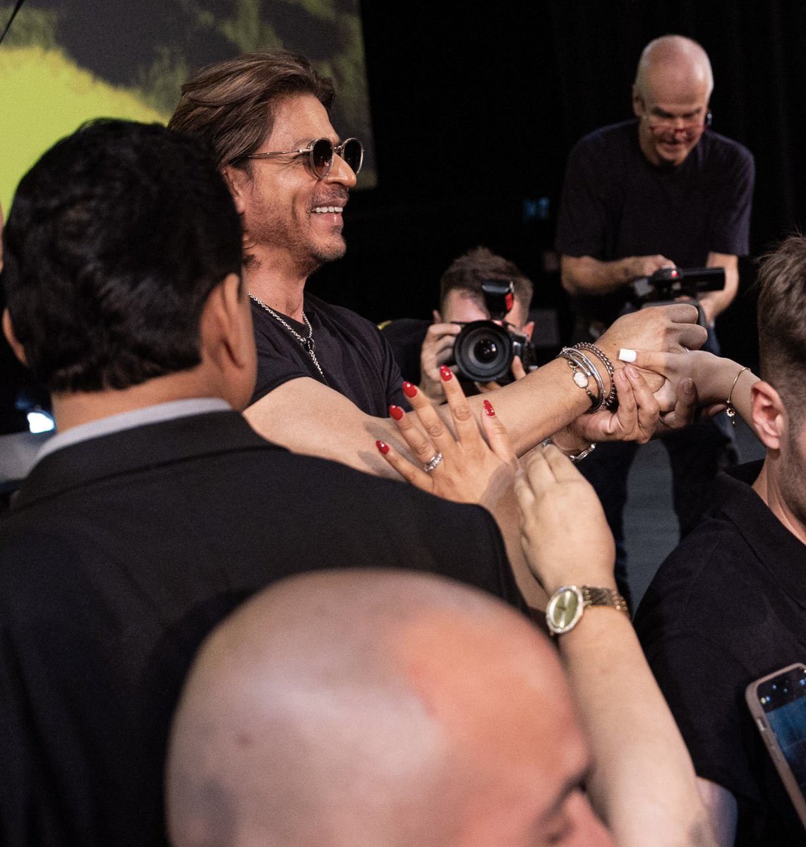 MonikaBeing's tweet image. In conversation with #ShahRukhKhan @iamsrk #LocarnoFilmFestival 11th August 2024