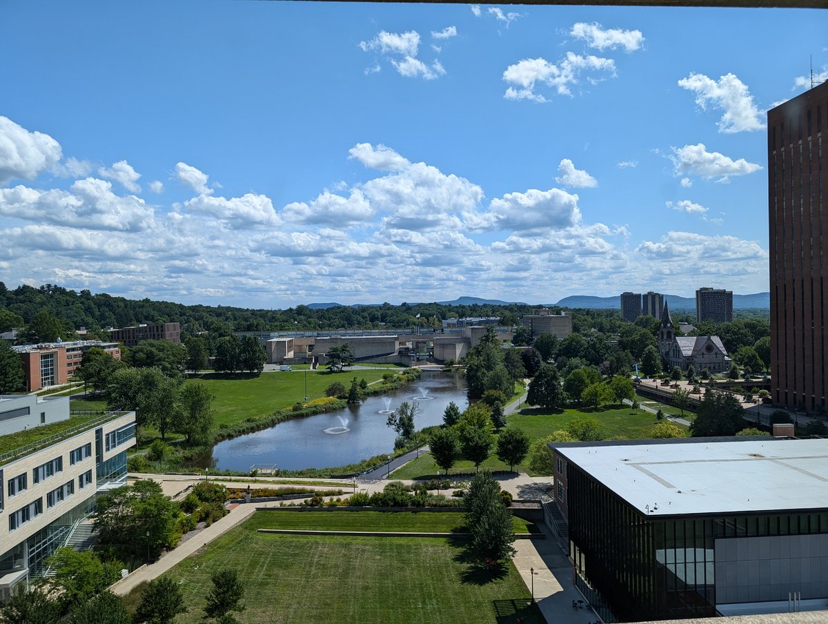 I love how green the #RLC2024 venue (UMass Amherst) is