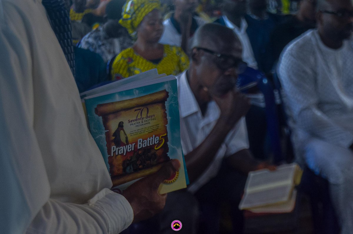 Lr210MfmN's tweet photo. As we gradually ended the service, we went ahead to pray the prayers in our #70daysprayerandfasting program booklet with today being Section One, Day 7.
Glory to God for the grace and opportunity to participate this year again!
#secondsundayofthemonth
#MFMWorldWide
#prayerworks https://t.co/HBmQjI9k89