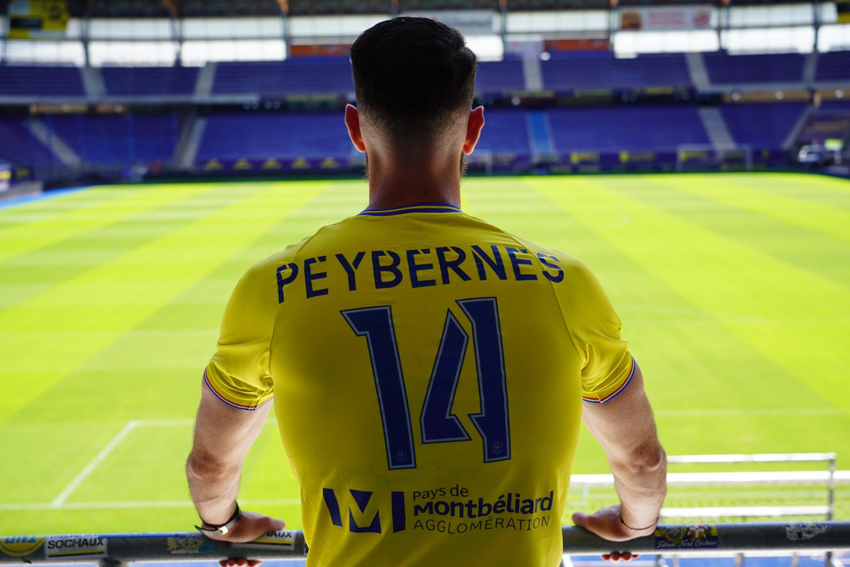 mpeybernes's tweet photo. 𝕯𝖊 𝖗𝖊𝖙𝖔𝖚𝖗 à 𝖑𝖆 𝖒𝖆𝖎𝖘𝖔𝖓 🦁💛💙 https://t.co/qus4x6yKza