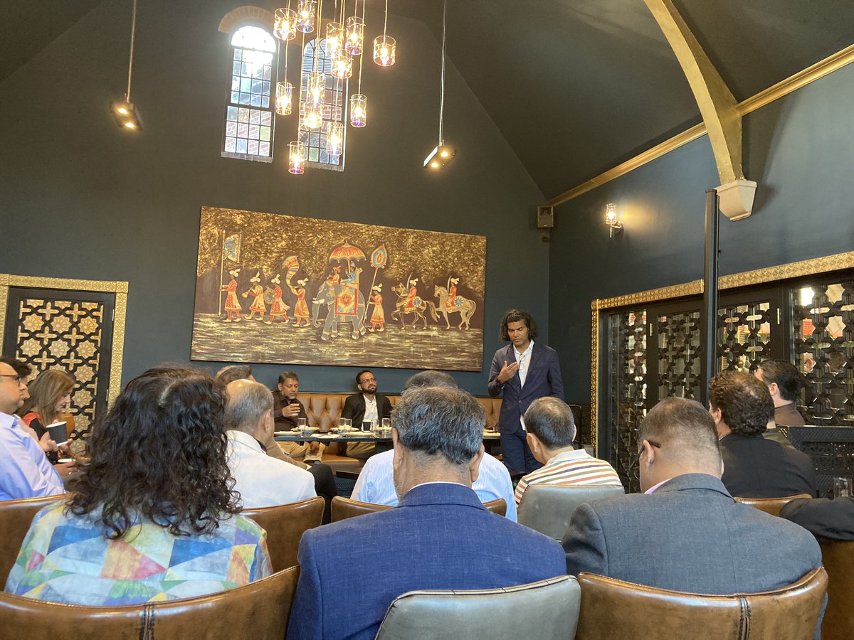 Listening to <a href="/rcpsych/">Royal College of Psychiatrists</a> Dean <a href="/subodhdave1/">Subodh Dave ☘️🌻🌞 Humanising Medicine</a> at a <a href="/BPPA_Official/">British Pakistani Psychiatrists Association</a> event in Birmingham tonight
<a href="/DrShahidLatif/">Dr Shahid Latif</a> <a href="/AamerMalikSajad/">Aamer Malik Sajjad</a> <a href="/dryiabbasi/">Yasir Abbasi</a> #Leadership #MentalHeallth #Psychiatry