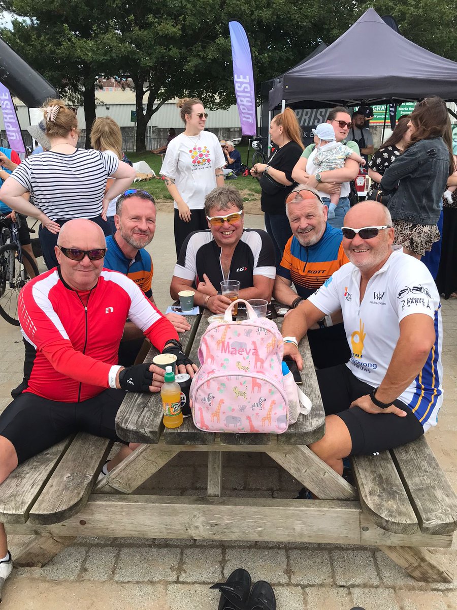 lyndharries's tweet photo. Gower Ride today with the Aberdare RFC Riders https://t.co/iRpVoOh5zb
