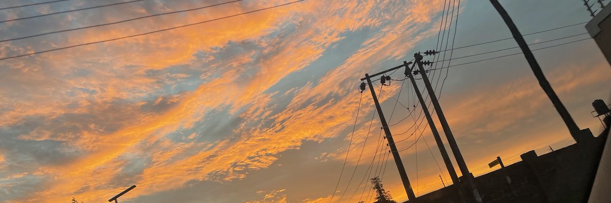 Annakhaee's tweet photo. Afterglow ✨️ https://t.co/9M67jdfAkJ