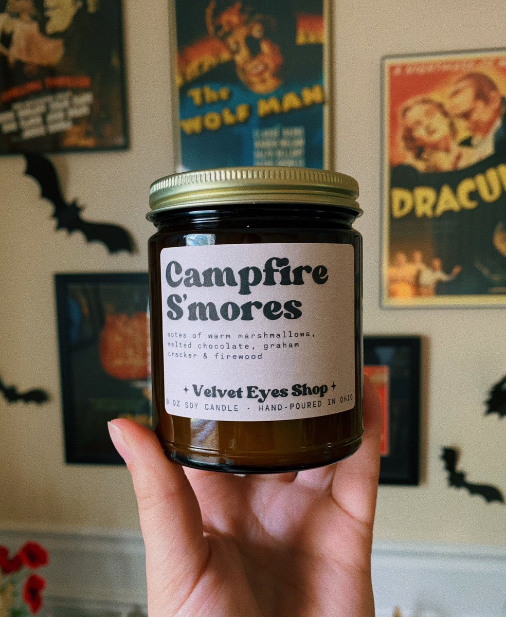 k80eyes's tweet photo. remember to support small businesses this fall
🎃🕯️☕️📖🍂 https://t.co/p9dVYOE186