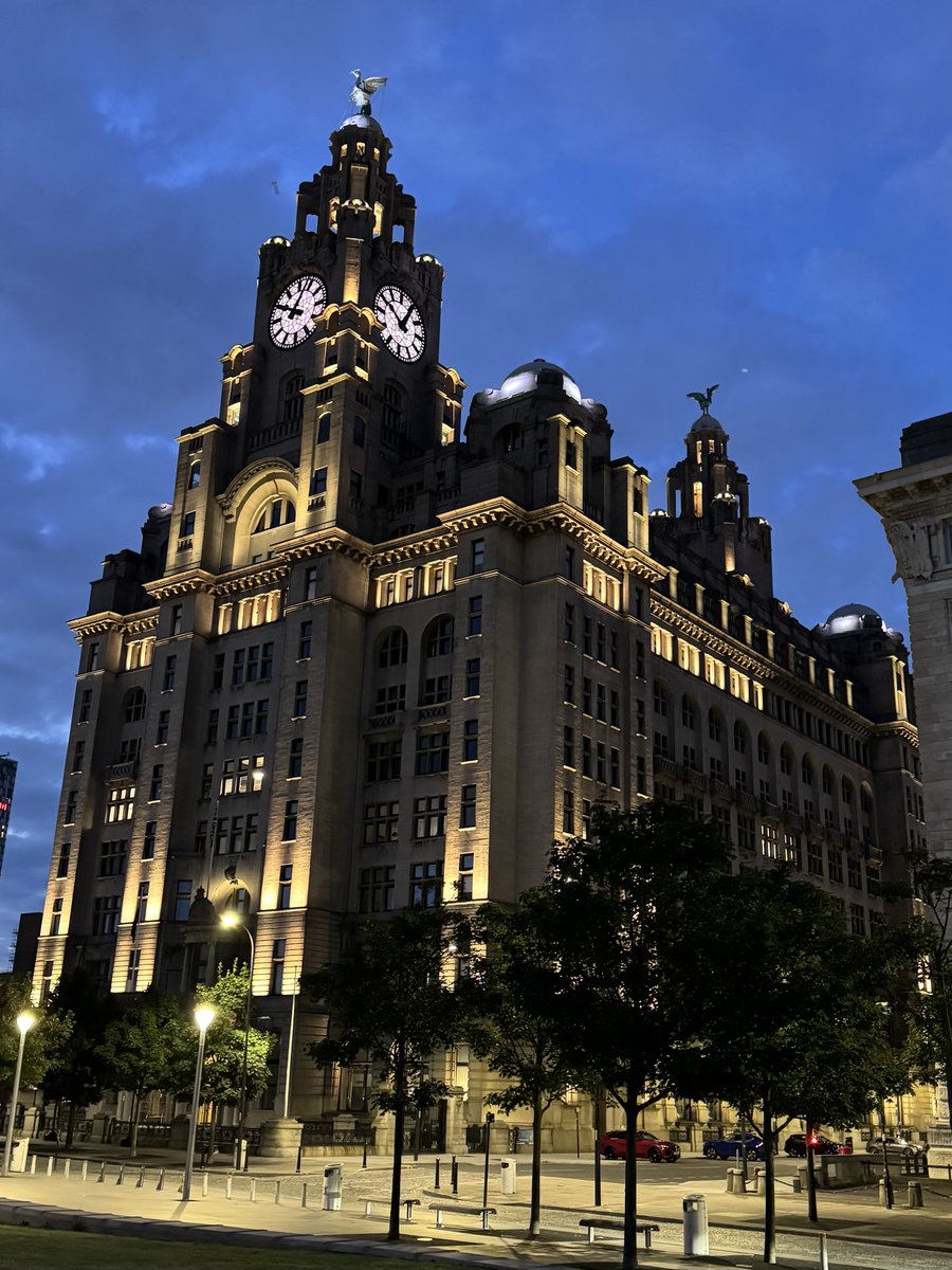 Jürgen Wendelen (@maudlinrich) on Twitter photo 