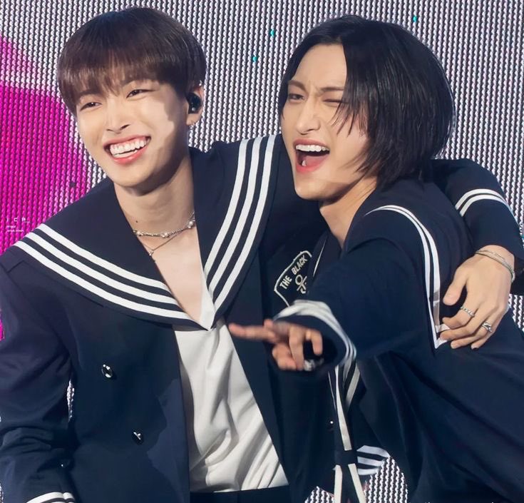 0403pics's tweet photo. ft hongjoong https://t.co/5dXdIT3Jcy