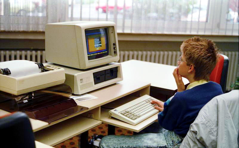 engineers_feed's tweet photo. On August 12, 1981 – The IBM Personal Computer is released. https://t.co/6lA8vT9daM