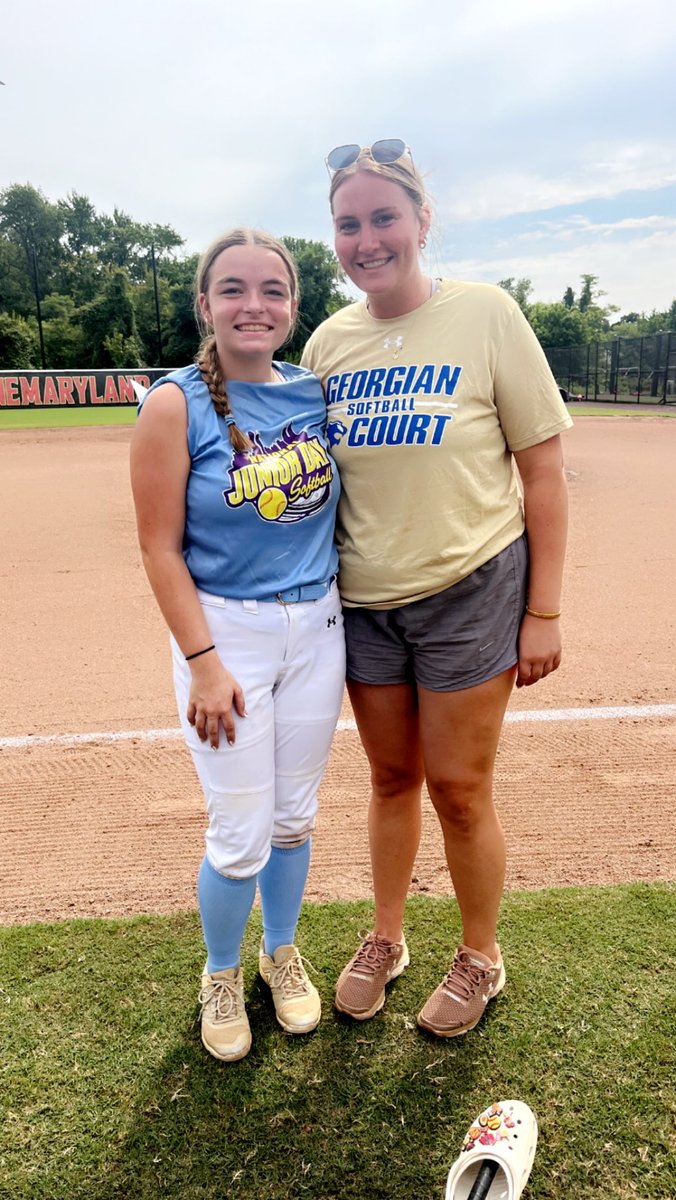 sarahpowers303's tweet photo. I had such a great camp with my team and coaches. A big thank you to my coaches @SarahGunderson2 (@JaspersSoftball) and @gcusb (Coach Mikayla Pourby)! Thank you to @JuniorBailey for hosting this! Thank you to my teammates for being supportive no matter what! #undefeated https://t.co/I2sUqcCGs0