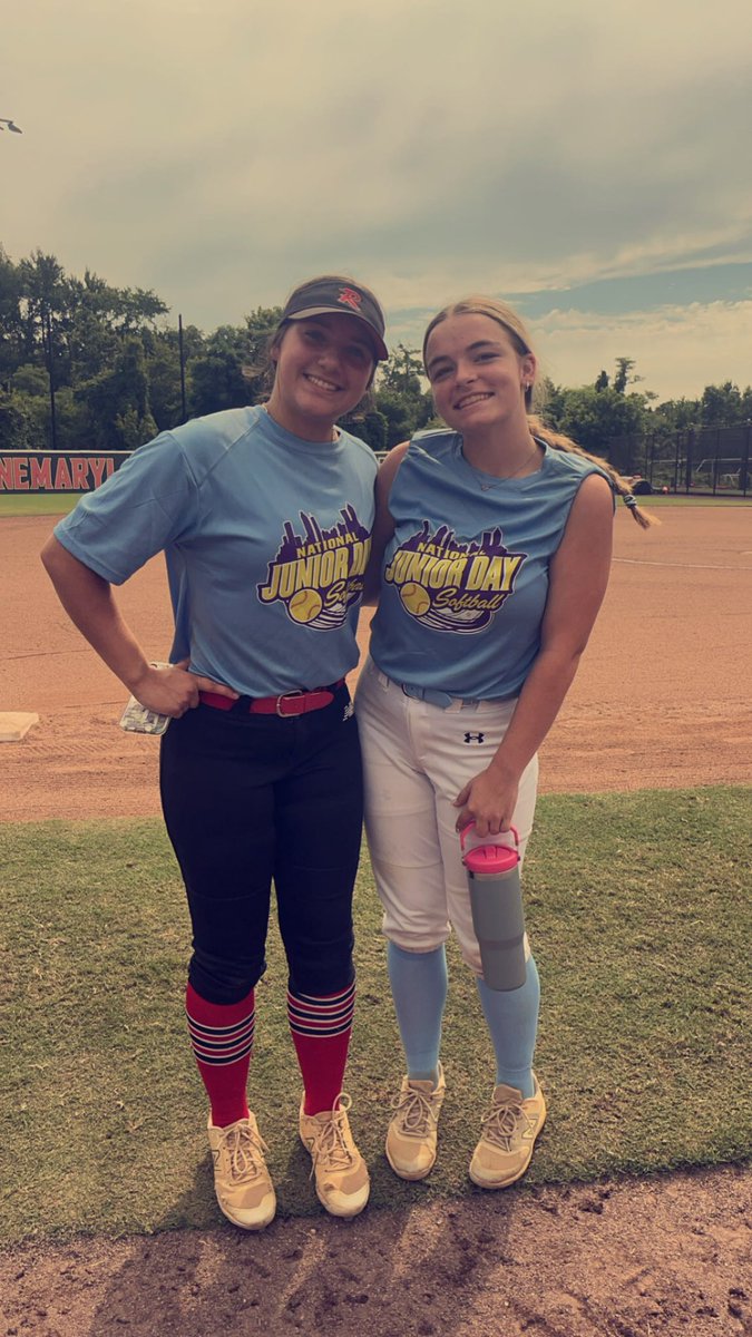 sarahpowers303's tweet photo. I had such a great camp with my team and coaches. A big thank you to my coaches @SarahGunderson2 (@JaspersSoftball) and @gcusb (Coach Mikayla Pourby)! Thank you to @JuniorBailey for hosting this! Thank you to my teammates for being supportive no matter what! #undefeated https://t.co/I2sUqcCGs0