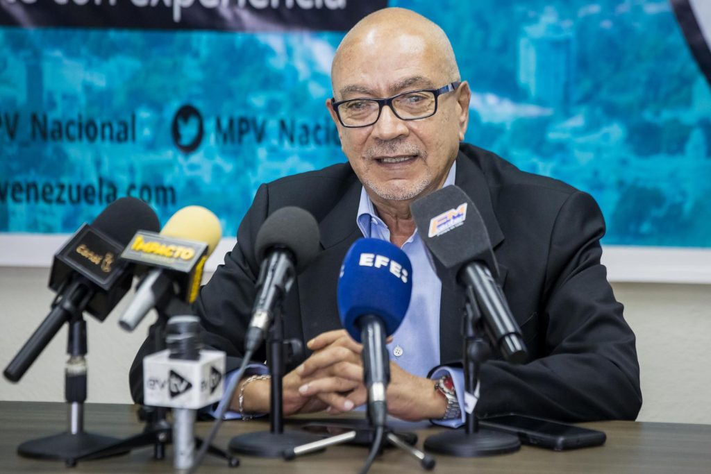 #Featured #Venezuela | Andrés Caleca denuncia anulación "sin justificación" de su pasaporte en Venezuela

Amplía la información:  soynuevaprensadigital.com/?p=195670