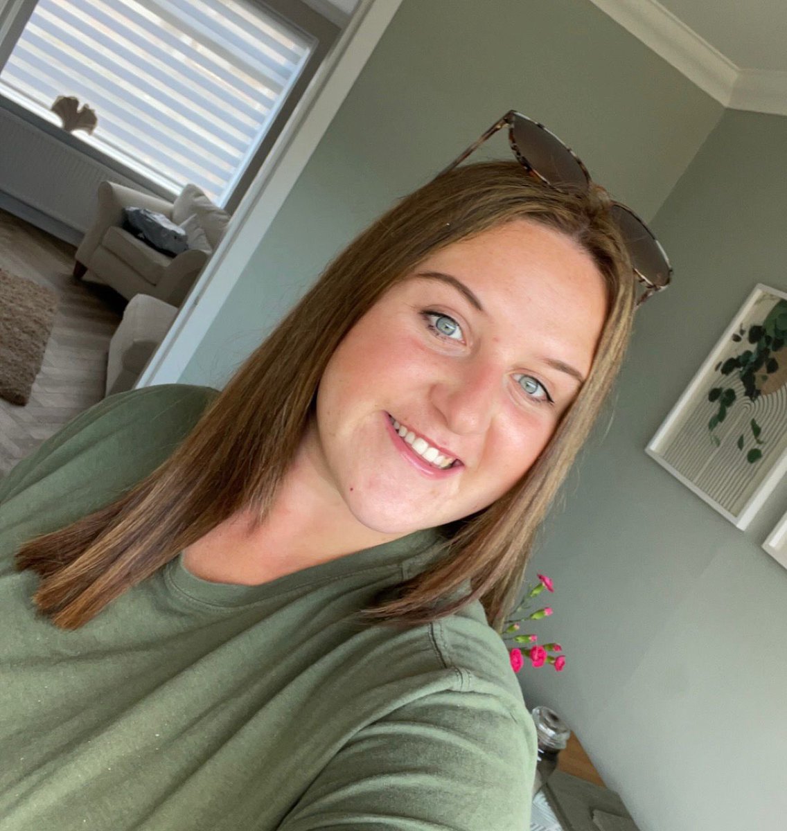 Next: Miss McPhee, English Teacher, Languages 1. Loves chocolate, Ru Paul and a good old chat. Her favourite books are The Five People You Meet in Heaven and The Midnight Library. 📚 <a href="/ClydeValleyHS/">Clyde Valley High School</a> <a href="/ClydeParent/">CLYDE VALLEY HIGH SCHOOL PARENT GROUP</a>