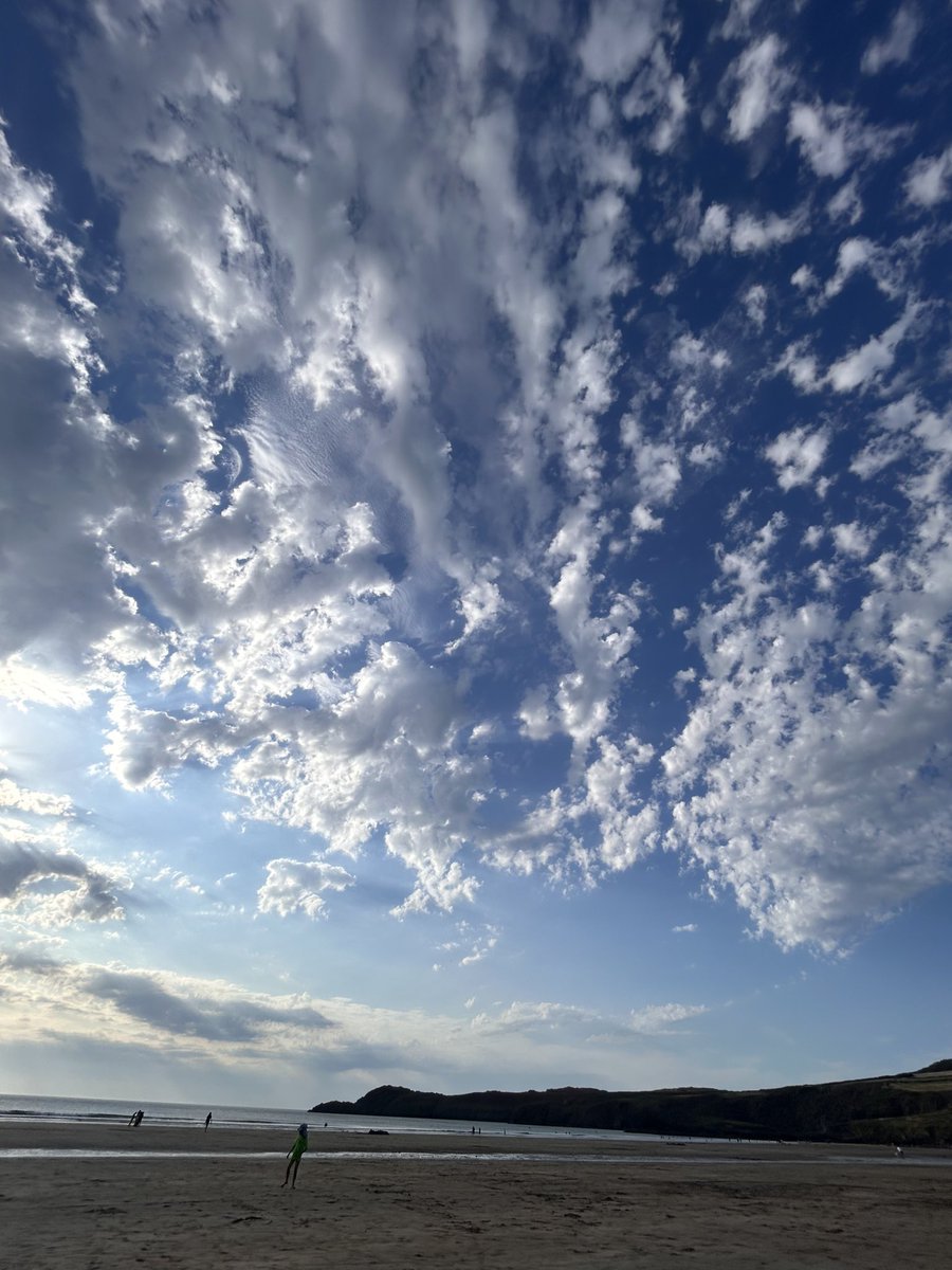 Dr Elizabeth Mackintosh (@drelizabethmac1) on Twitter photo #Whitesands #Beach #Pembrokeshire
Lots of impressive sandcastles on the beach today - we are all getting some training in ahead of the annual #Sandchurch #Competition on Monday 19th August <a href="/ChurchinWales/">The Church in Wales | Yr Eglwys yng Nghymru</a> <a href="/davids_tta/">@St. Davids Peninsula TTA</a> <a href="/VisitPembs/">Visit Pembrokeshire ๐ด๓ ง๓ ข๓ ท๓ ฌ๓ ณ๓ ฟ</a> #Whitesands #Beach #Pembrokeshire
Lots of impressive sandcastles on the beach today - we are all getting some training in ahead of the annual #Sandchurch #Competition on Monday 19th August <a href="/ChurchinWales/">The Church in Wales | Yr Eglwys yng Nghymru</a> <a href="/davids_tta/">@St. Davids Peninsula TTA</a> <a href="/VisitPembs/">Visit Pembrokeshire ๐ด๓ ง๓ ข๓ ท๓ ฌ๓ ณ๓ ฟ</a>