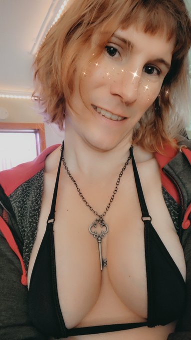 I love being this exposed, out in public~ https://t.co/H7nu804S8d<a href="/tag/boobs"class="tags"><span>#boobs</span></a><a href="/tag/transgender"class="tags"><span>#transgender</span></a><a href="/tag/nsfw"class="tags"><span>#nsfw</span></a><a href="/tag/transfem"class="tags"><span>#transfem</span></a>