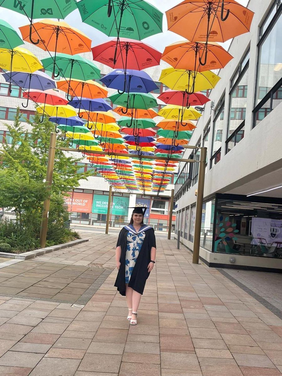 Caitlin graduated last week having achieving a Masters Degree with Honours in Chemistry with Research in Industry (2:1) from The University of Liverpool. Her message is 'I believed I could so I did, and ADHD was part of my journey'
taken in University Square, Liverpool ☂️<a href="/LivUni/">University of Liverpool</a>