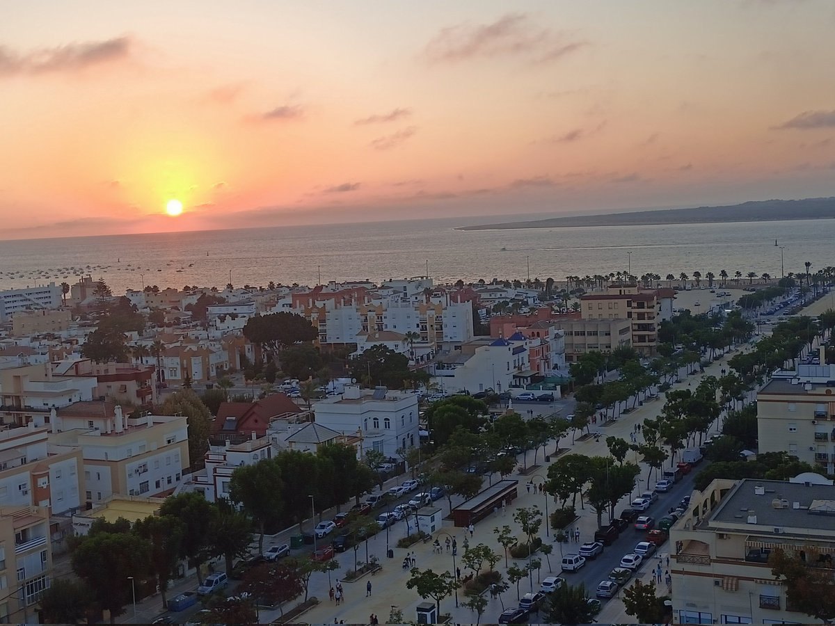 Después de una semana sobre dos ruedas 🏍️ y 2.407 kilómetros, toca descansar unos días en tierras gaditanas. #sanlucardebarrameda  #cadiz #Doñana