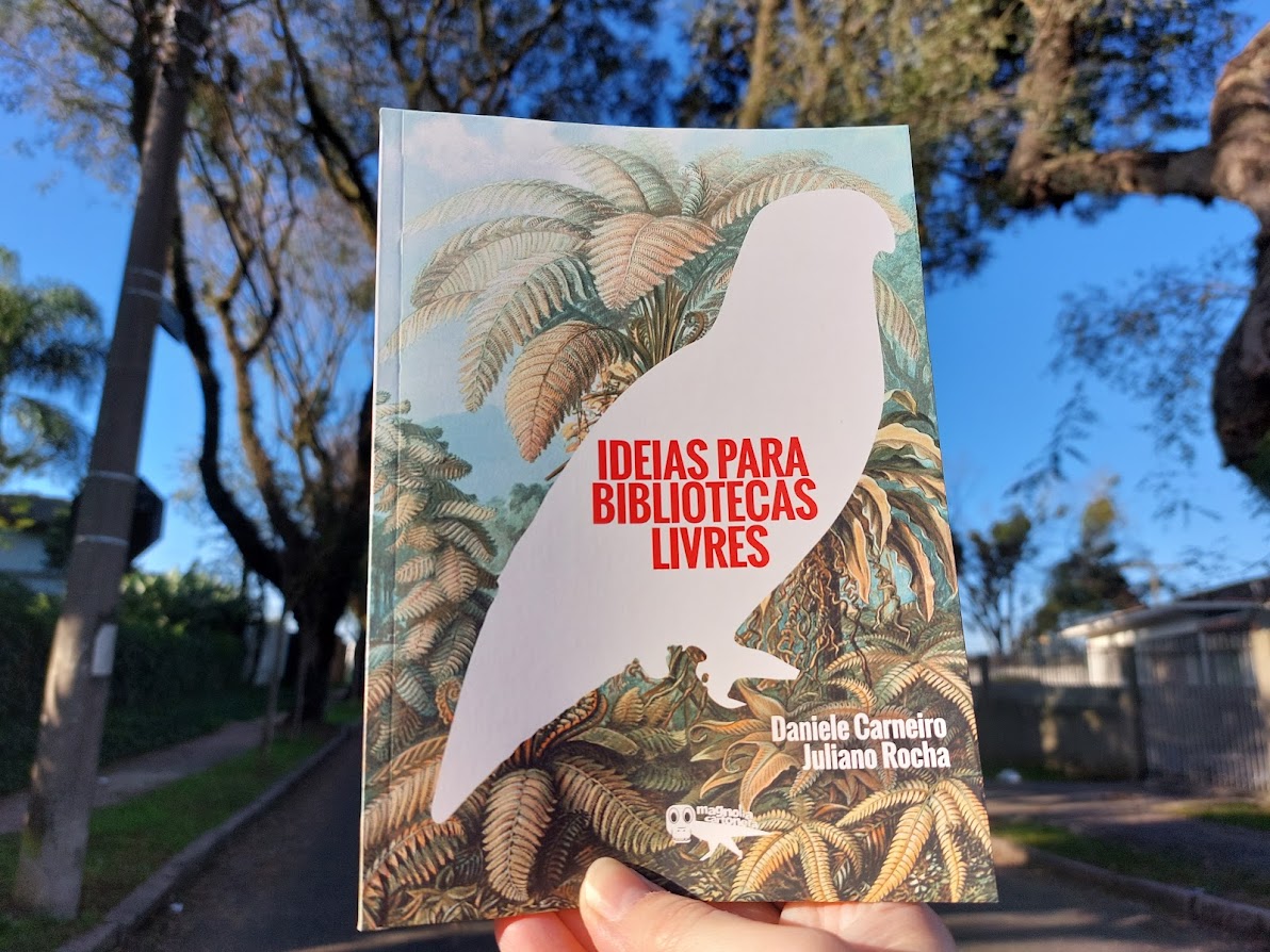 magnolialivros's tweet photo. Se estiver em Joinville, a Magnolia Cartonera estará esperando a sua visita na Feira Bicicleta nos dias 17 e 18/Ago/2024. Horário: 10h até 19h Local: Instituto Internacional Juarez Machado - R. Lages, nº 994 - América, Joinville, Santa Catarina. Venha conhecer nossos livros! 📚🎉 https://t.co/oYDpX0Crmt