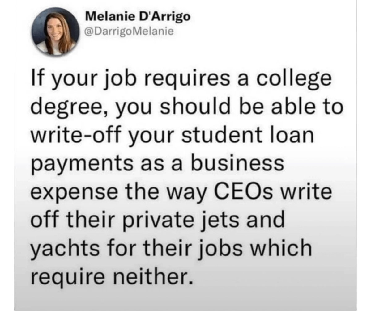 LiberalResist's tweet photo. #Oligarchy #SaveTheMiddleClass #TaxBillionaires #TaxCorporations https://t.co/UVrNp7Hdbt