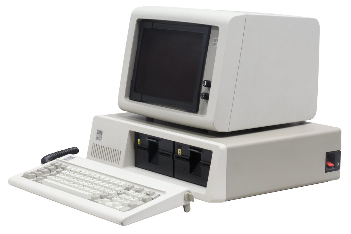 DayTechHistory's tweet photo. On this day in 1981, @IBM introduced the first IBM PC. https://t.co/Z5Ln4gnBJi