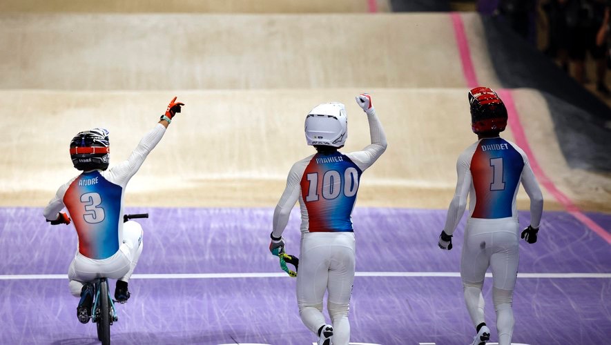 Grimkujow_'s tweet photo. Je pense ça doit être les plus beau moments de sport que j’ai vécu pdt ces JO de Paris, ptet même de ma vie pour certains mdrr, voir les athlètes se donner comme ça à la maison c’est vrm une sensation de fou https://t.co/WWJFKxOZsX