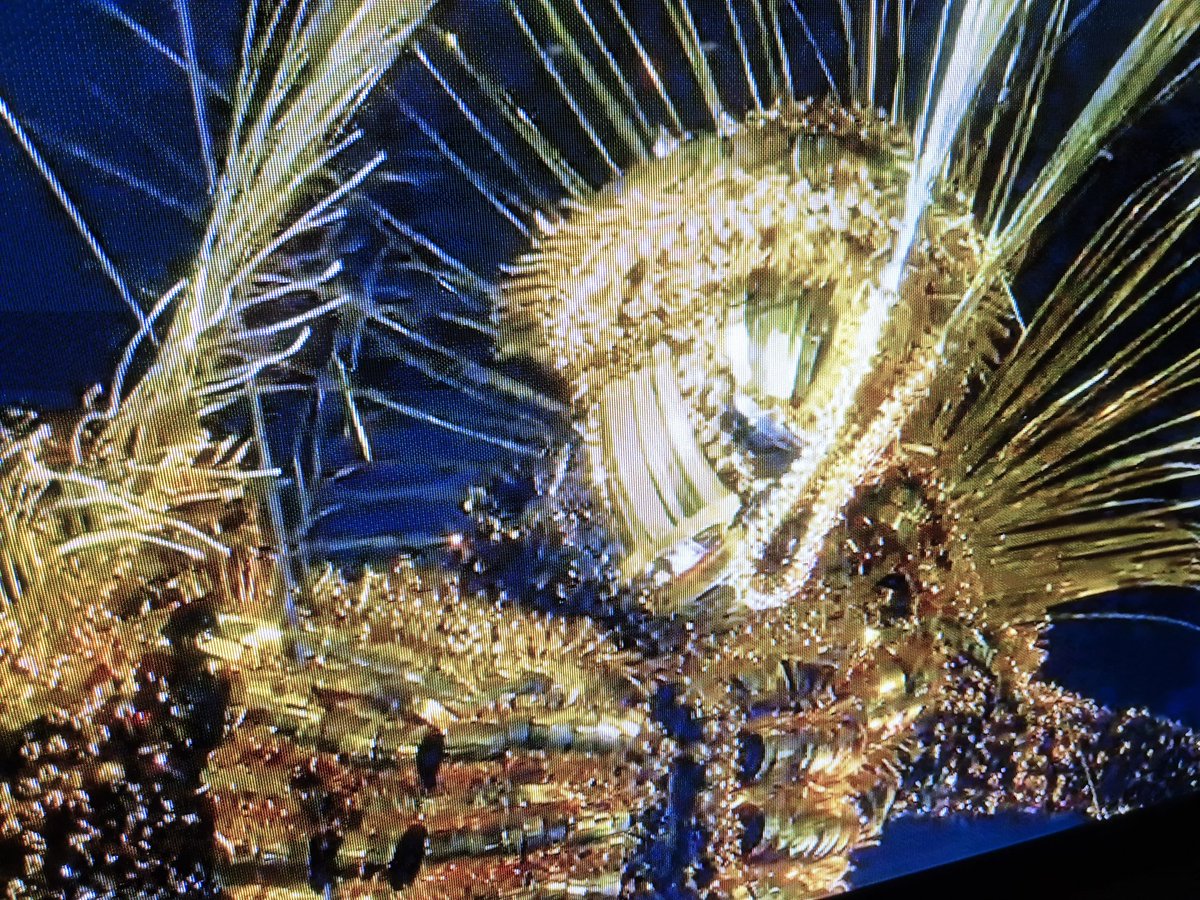 #CeremonieDecloture
Bah alors <a href="/CamilleCombal/">Camille Combal</a> on a déjà lancé la prochaine saison de #masksinger ?