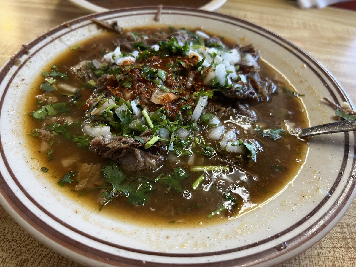 royalpratt's tweet photo. The best birria in town @Birria_Ocotlan https://t.co/YqgNGBqd5k