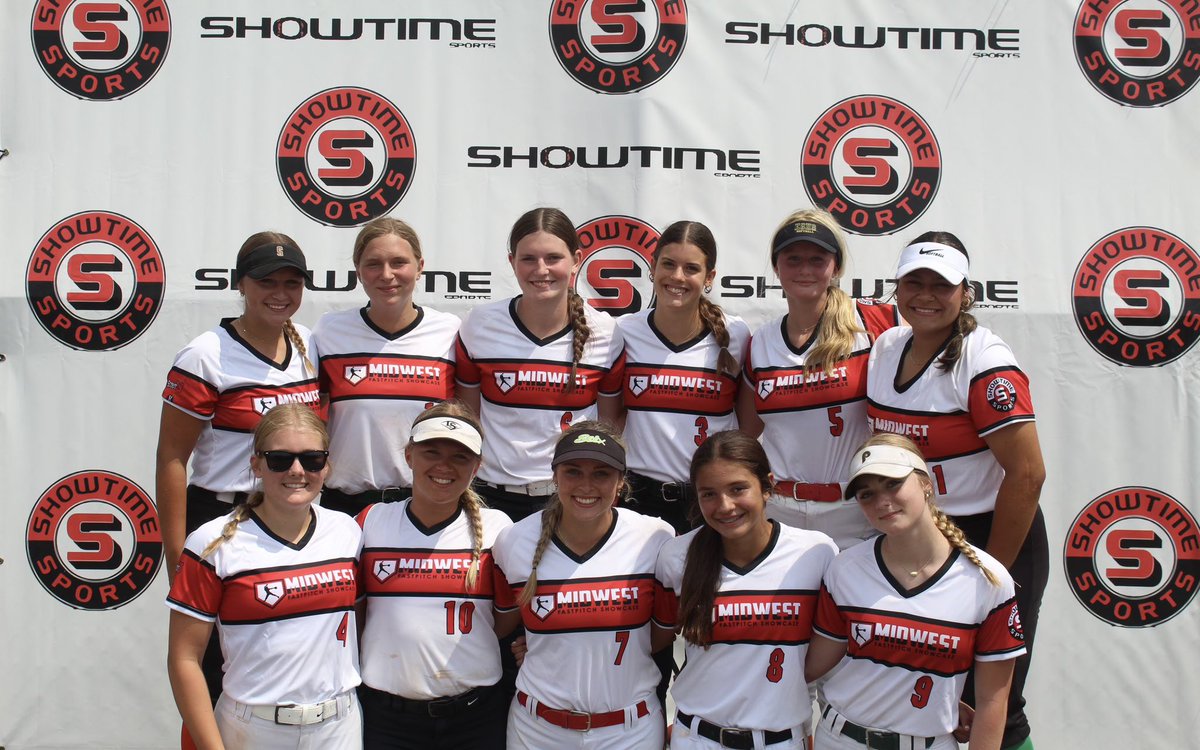 Thank you @showtimesports1 &amp; all of the college coaches that gave me this opportunity at Midwest Fastpitch Showcase, it was a great experience for me, I had a lot of fun with my team, see you all next yr!