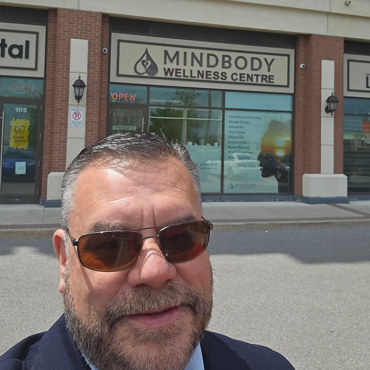 j_levac's tweet photo. Growing my Consulting Inc. Working with executives and anyone struggling with depression, anxiety, affairs, relationship stress.
Team Building, organizational development and personal psychotherapy.  All insurances accepted.
In person at my clinic or virtual
 levacjody@gmail.com https://t.co/tx74i9eaIZ