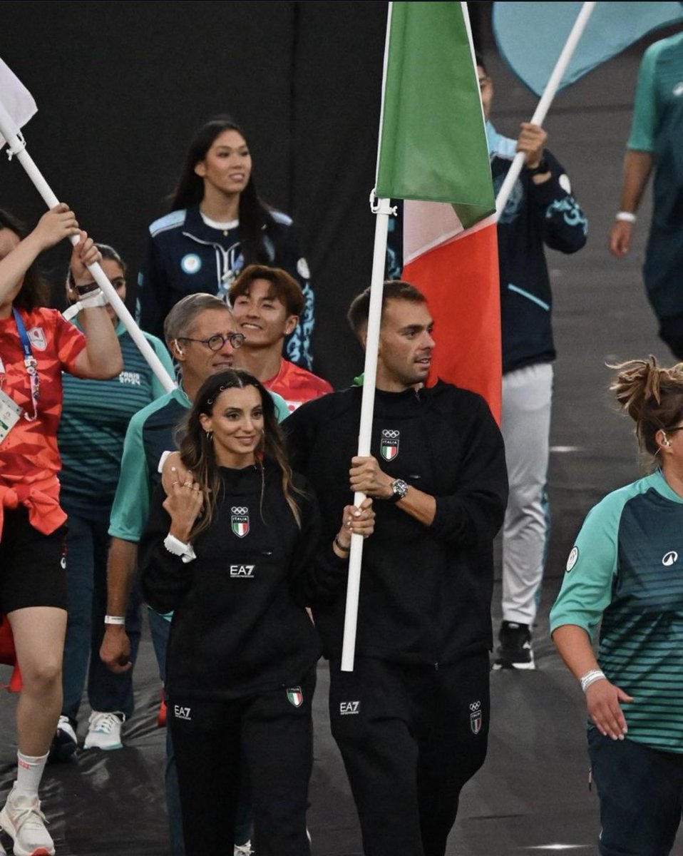 ansiaepizza's tweet photo. I nostri portabandiera 🇮🇹 Greg e Rossella ❤️ #GiochiOlimipici #ItaliaTeam https://t.co/iF4YTZOYhV