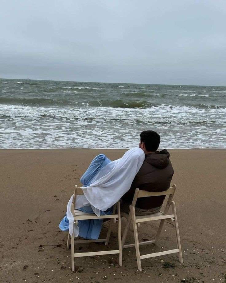 ml_e11's tweet photo. بيني وبينك ما هو أعظم من الحب ، بيننا أُلفة وكأنك بجواري مُنذ مِئة عام♥️. https://t.co/3Gv6OAEOun