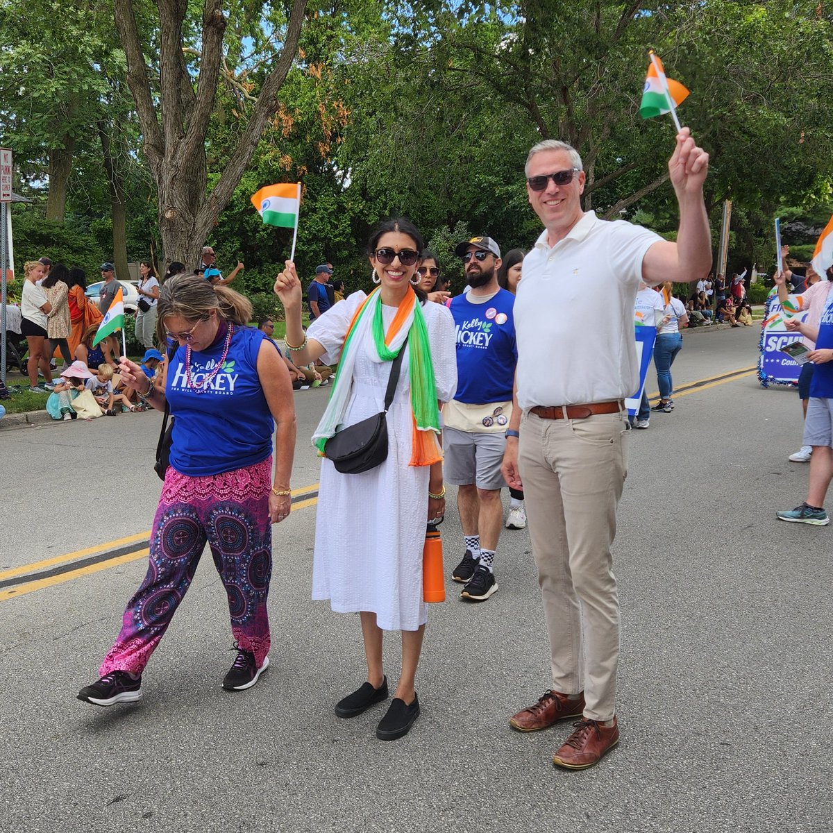 MikeForIllinois's tweet image. Thanks to all who joined me and my friends at the @WDDAAPI in celebrating #IndiaDay in Naperville. It is always a pleasure to come together with our neighbors and celebrate the beautiful tapestries that make up our communities. Happy Independence Day! 🇮🇳
