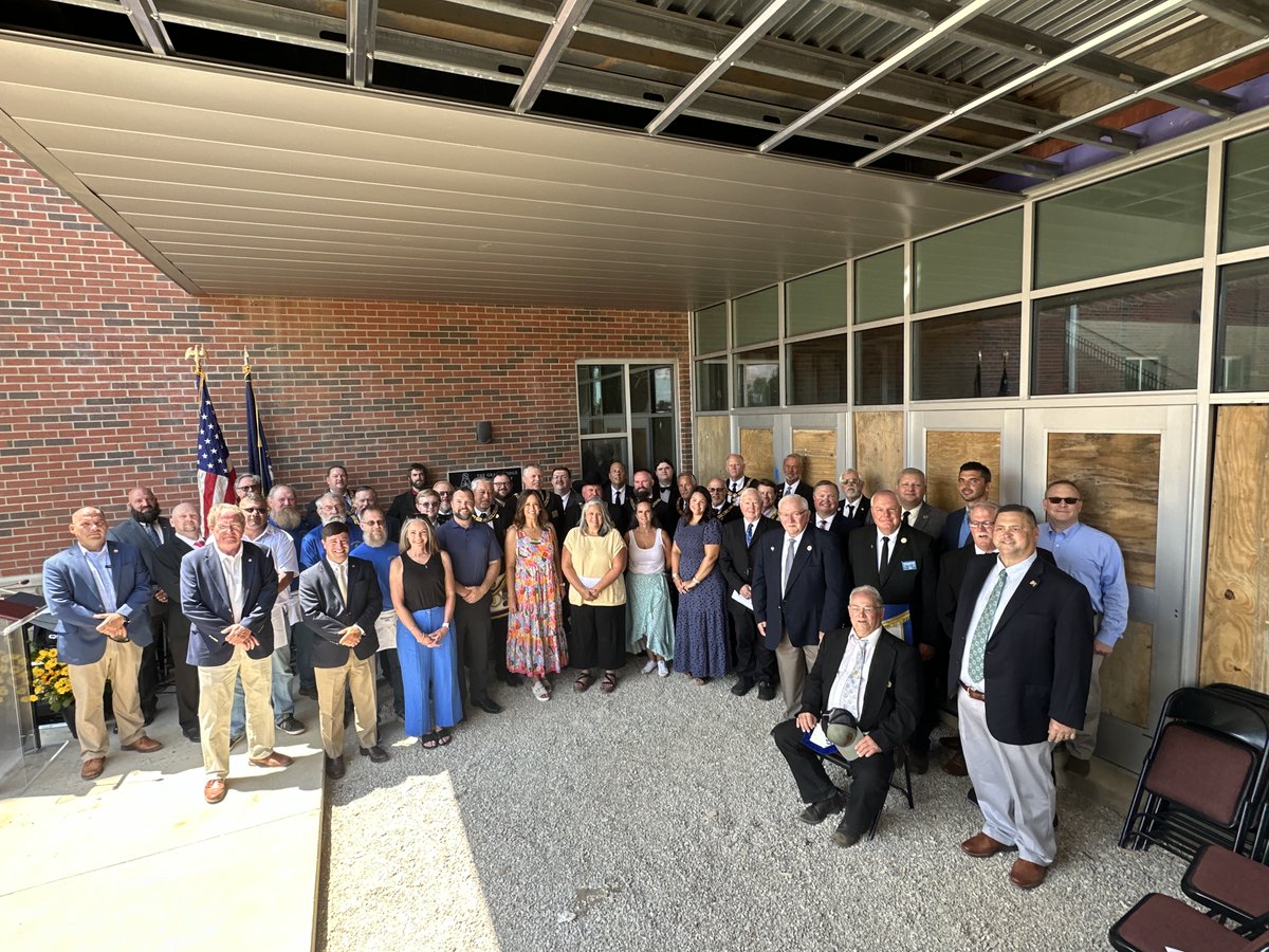 WoodfordCoPS's tweet photo. Thank you to all members of the community for attending today to celebrate with us.
#KidsWin #WCPSInfluence #1county1school #changinglives https://t.co/QxWbI85P18
