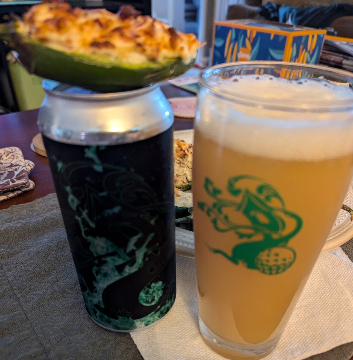 ASFreed's tweet image. Jalapenos &amp;amp; Very Jalageeeno @TreeHouseBrewCo #CraftBeer #CraftCans #ProperGlassware @badhopper @ManvsAle @RealBMaxwell @madrivertoaster @juggbigt @Just4BeerLovers @david_fuz @timmytckr @JonMontag @MartynMcIntosh @lMinglewoodl @SMem1971 @cellmavin @Fiocho @JohanBBT @amethyst_heels