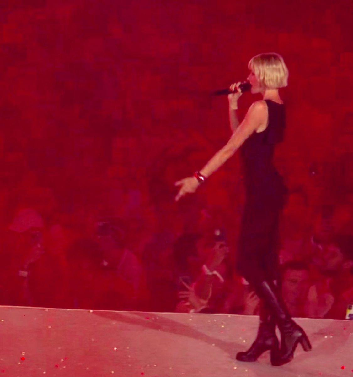 Phoenix and Kavinsky… please please Daft Punk next