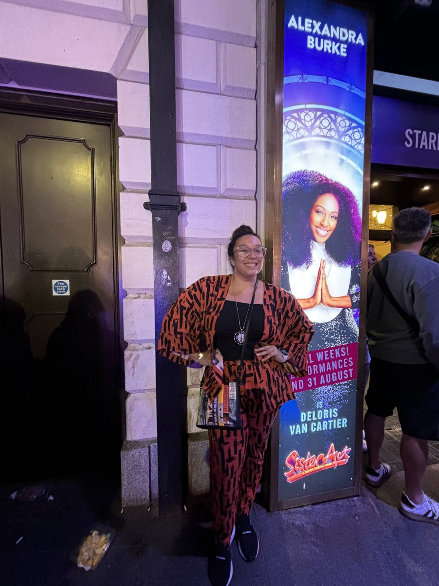 Juliana Araujo (@jularase) on Twitter photo I had a blast <a href="/sisteractsocial/">Sister Act The Musical</a> and my inner child is genuinely so happy to see one my favorite movies ever become a musical in the west end!!! 😍 #representationmatter I had a blast <a href="/sisteractsocial/">Sister Act The Musical</a> and my inner child is genuinely so happy to see one my favorite movies ever become a musical in the west end!!! 😍 #representationmatter