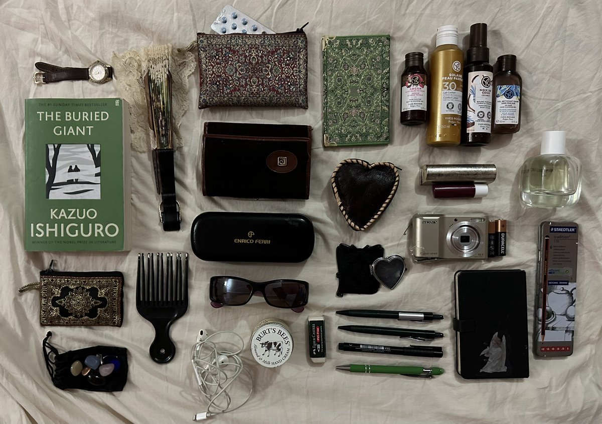 what i carry in my bag