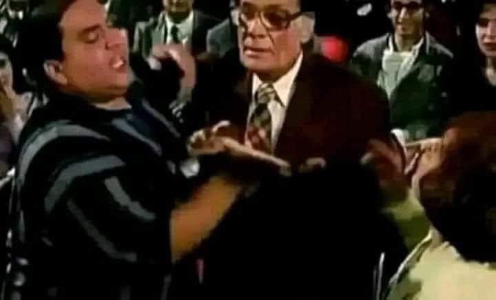 - يتعافى المرء بـ  
= مبيتعافاش ، المرء مبيتعافاش وإتنيلي أقعدي انا على اخري 😱