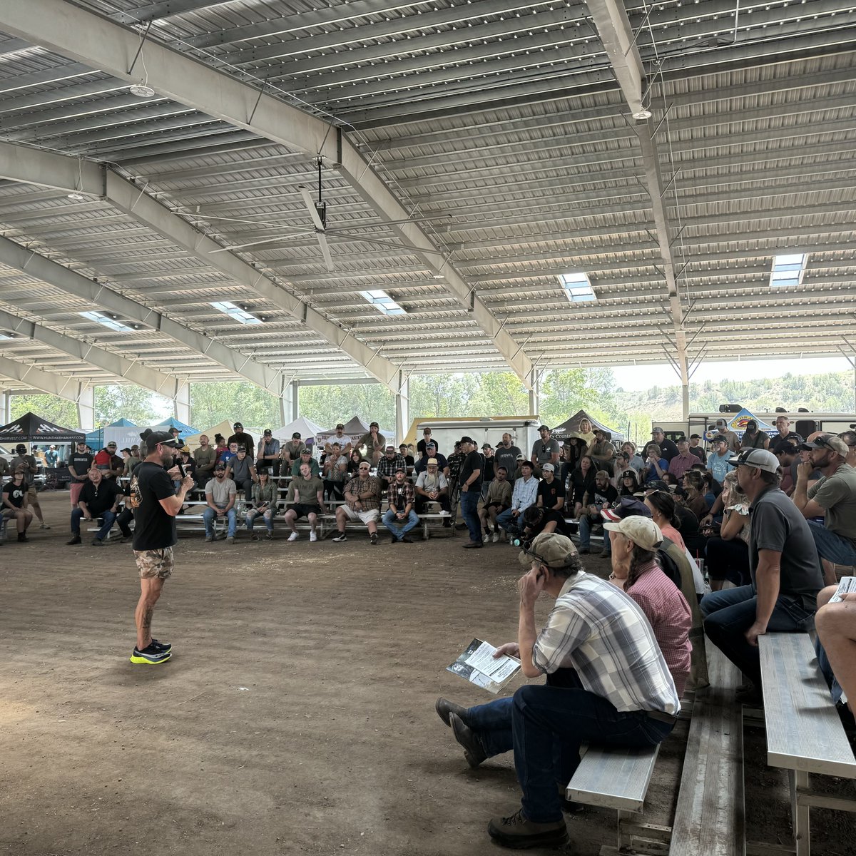 QuietKatOffroad's tweet image. We were joined by some great guests at this year’s Colorado Outdoorsmen Days including @cameronrhanes (pictured) who spoke about bowhunting. 

quietkat.com

#quietkat #ebike #emtb #bikelife