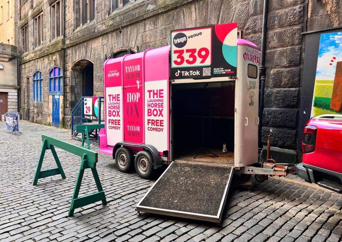 Stefania Licari (@stefanialicari) on Twitter photo I performed in horse box! š“ #spiritofthefringe
Thx š #laughinghorse <a href="/AlexPetty2/">Alex Petty</a> this was a wonderful and original idea! <a href="/edfringe/">Edinburgh Festival Fringe</a> I performed in horse box! š“ #spiritofthefringe
Thx š #laughinghorse <a href="/AlexPetty2/">Alex Petty</a> this was a wonderful and original idea! <a href="/edfringe/">Edinburgh Festival Fringe</a>