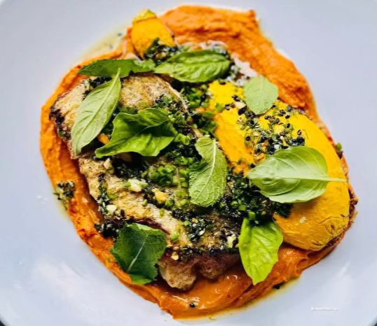 mvtweets's tweet image. Tonight at Nancy's: seared tilefish with crab n' corn stuffed squash, guajillo-cashew purée &amp;amp; sesame gremolata. #OakBluffs #waterview #restauran #seafood