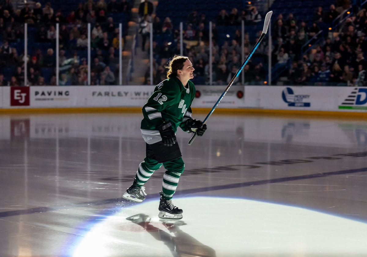 Twencz_12's tweet photo. Thank you hockey,

I’m excited to pursue my passion of coaching full time this season. Thank you to my coaches, family and teammates who have helped me create lifelong memories and friendships. 

12 out 🫶🏻 https://t.co/Bf0naFcirs